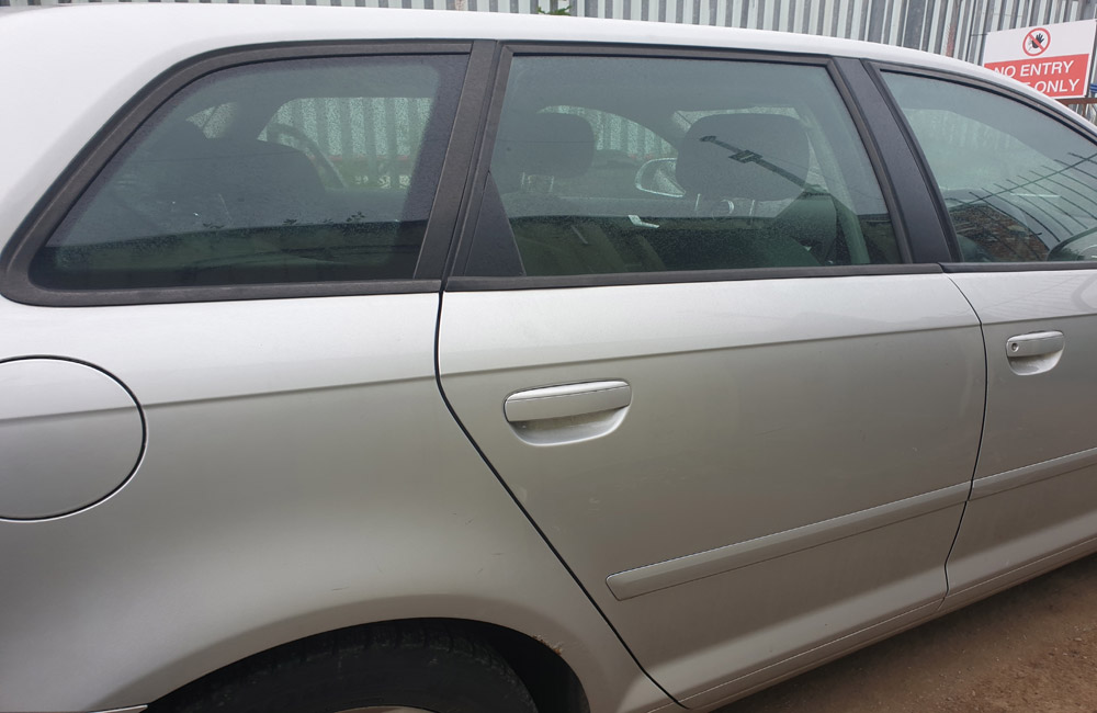 Audi A3 TDI E Door driver side rear